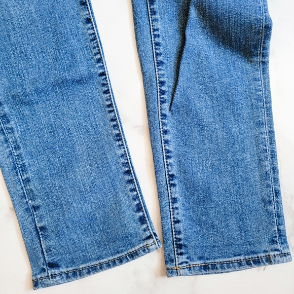 Abercrombie and Fitch Super Skinny Stretch Jean - Picture 5 of 5